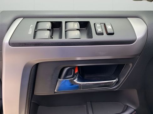 Used 2022 Toyota 4Runner Limited image 12