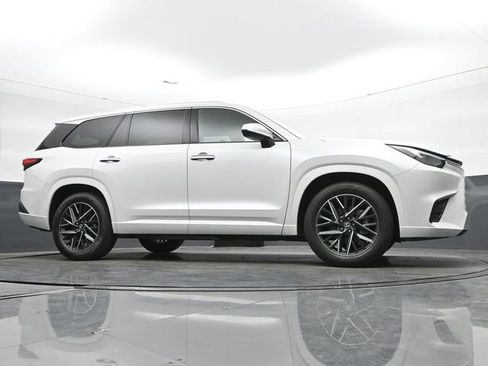 Used 2024 Lexus TX 350 FWD image 11