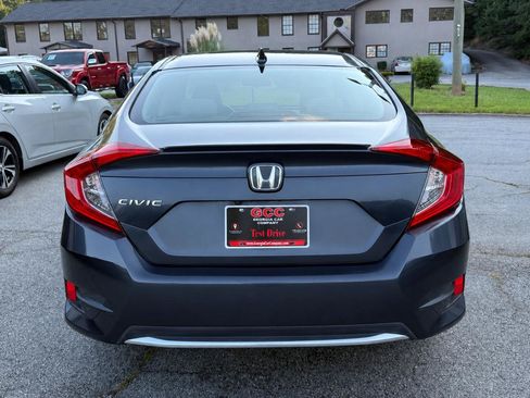 Used 2019 Honda Civic EX image 7