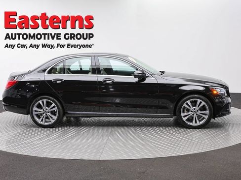 Used 2021 Mercedes-Benz C 300 4MATIC Sedan image 4