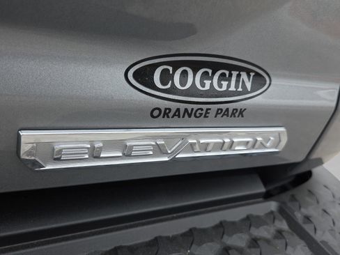 New 2026 GMC Canyon Elevation image 16