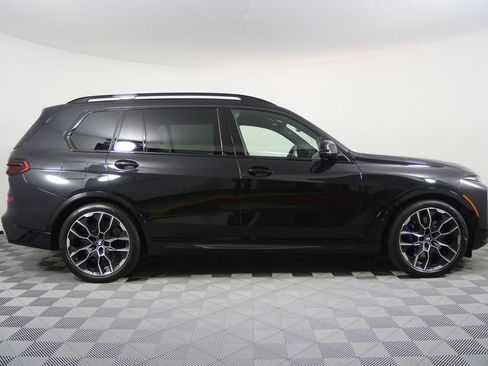 Certified 2026 BMW X7 M60i AWD/4WD image 2