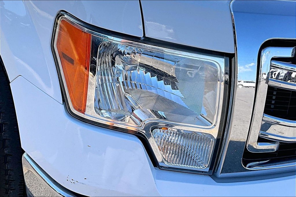 Used 2013 Ford F150 XLT w/ Mid Equipment Group RWD image 30