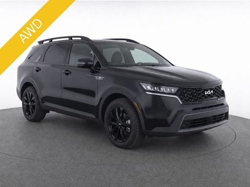 Certified 2023 Kia Sorento S w/ Panoramic Sunroof Package AWD/4WD image 2
