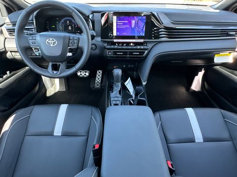 Certified 2026 Toyota Camry SE FWD image 21