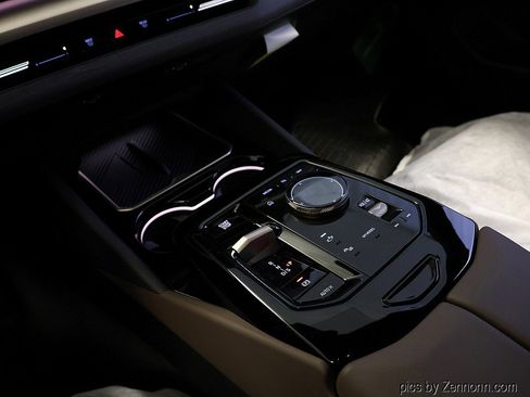 New 2026 BMW 530i xDrive 530i xDrive w/ M Sport Package image 25