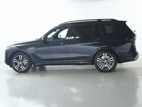 Certified 2025 BMW X7 xDrive40i w/ M Sport Package image 42