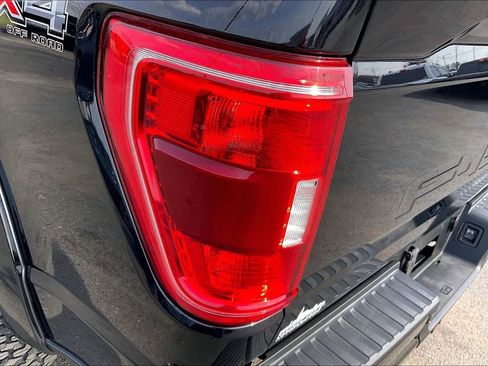 Used 2022 Ford F150 XLT w/ Equipment Group 302A High image 26