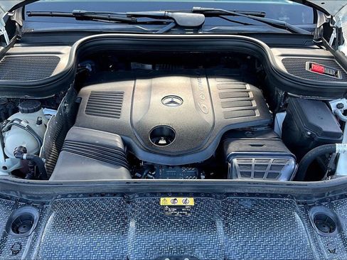 Used 2020 Mercedes-Benz GLE 450 4MATIC image 26