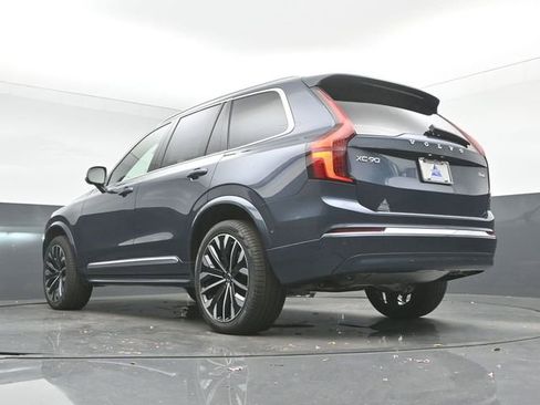 New 2026 Volvo XC90 B6 Plus w/ Protection Package Premier image 43