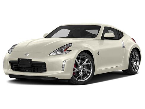 Used 2015 Nissan 370Z Coupe image 1