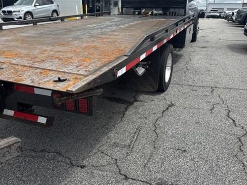 Used 2019 RAM 5500 SLT w/ Quick Order Package 2YG SLT RWD image 4