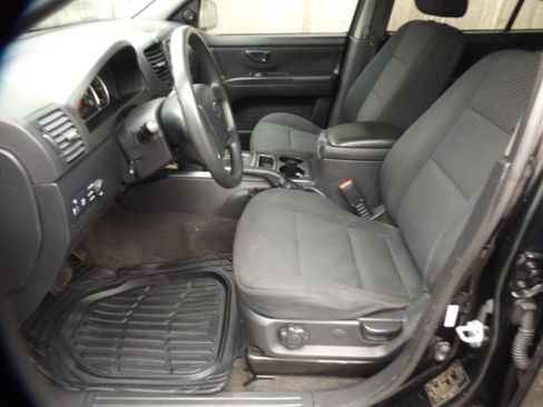 Used 2009 Kia Sorento LX AWD/4WD image 17