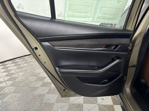 Used 2024 MAZDA MAZDA3 s AWD/4WD image 22