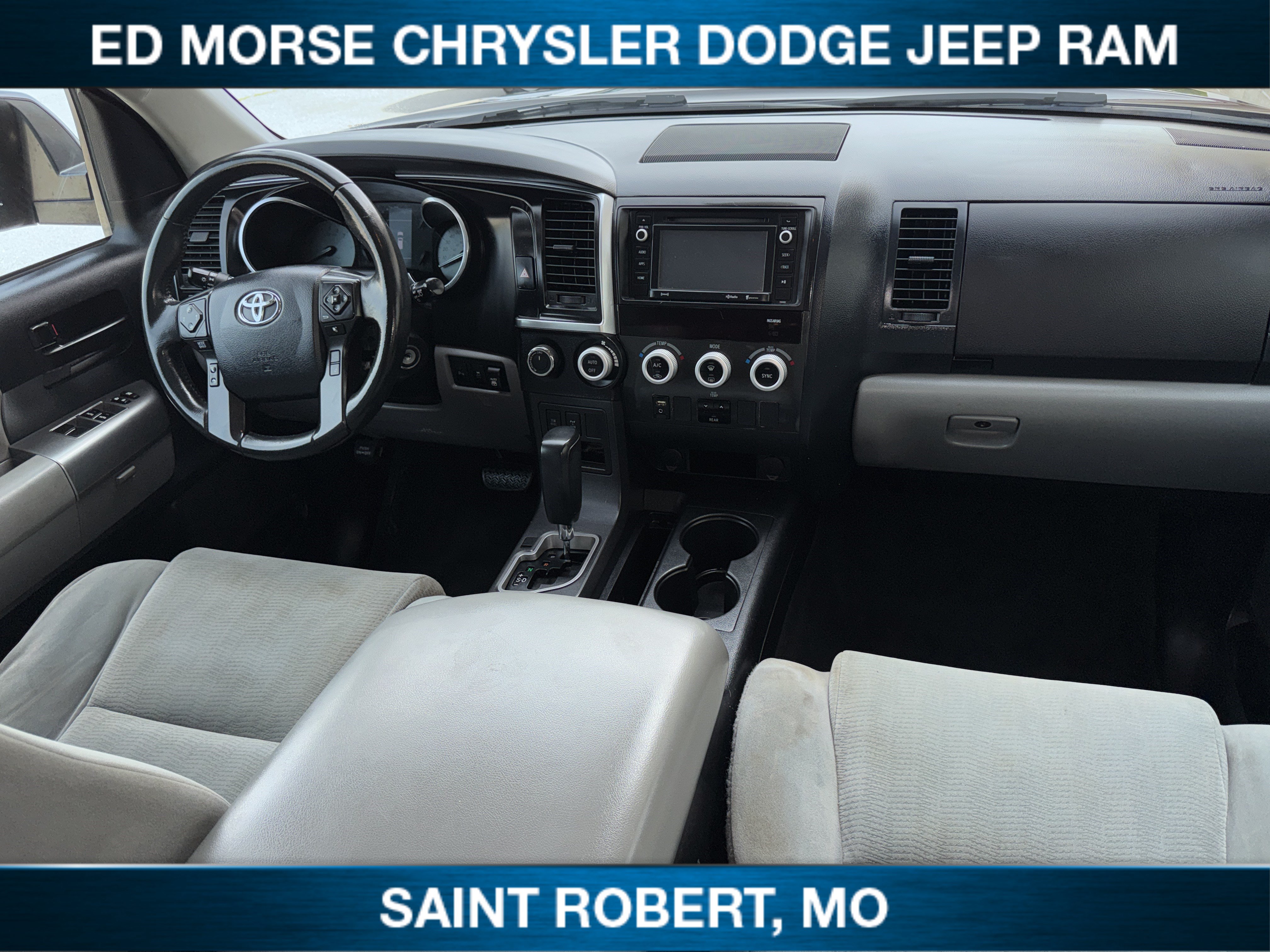 Used 2019 Toyota Sequoia SR5 AWD/4WD image 31