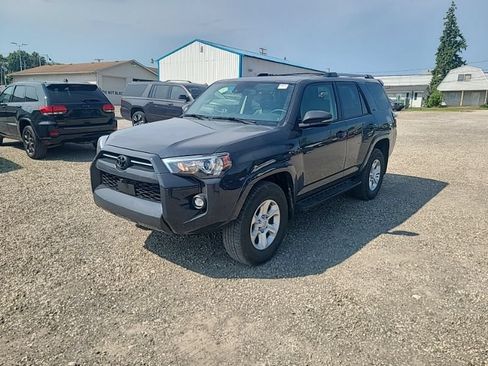 Used 2024 Toyota 4Runner SR5 Premium w/ Moonroof Package AWD/4WD image 2