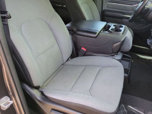 Used 2023 RAM 1500 Big Horn RWD image 21