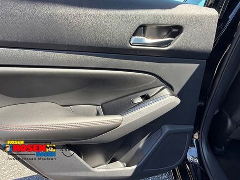 Certified 2023 Nissan Altima 2.5 SR FWD image 23