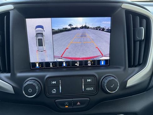 Used 2022 GMC Terrain Denali w/ Denali Premium Package image 23