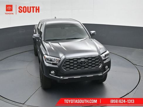 Used 2023 Toyota Tacoma TRD Off-Road image 47