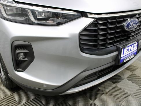 Used 2024 Ford Escape Platinum image 50