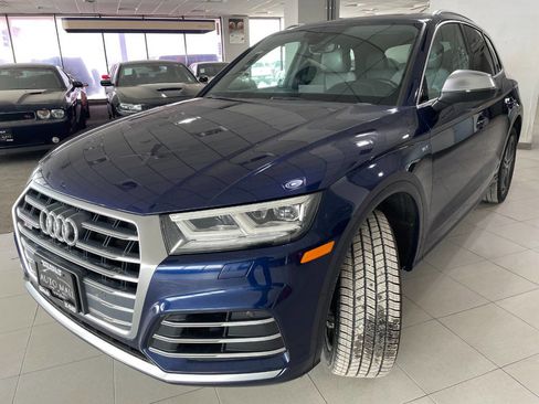 Used 2018 Audi SQ5 Premium Plus w/ Navigation Package image 3
