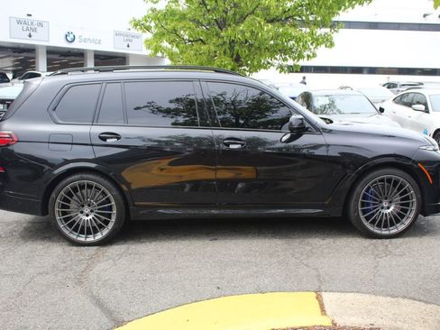 Used 2024 BMW ALPINA XB7 AWD/4WD image 11