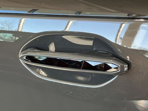 New 2026 BMW XM Label Red image 31