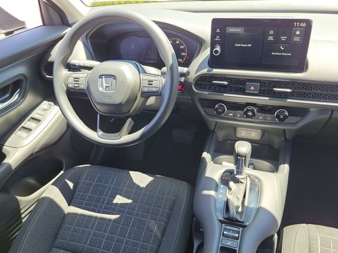 Certified 2027 Honda HR-V LX image 11