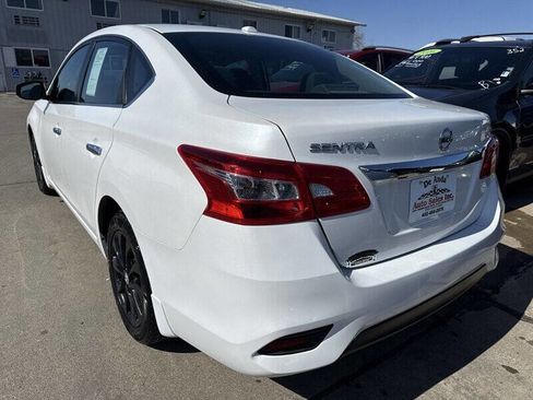 Used 2019 Nissan Sentra SV image 5