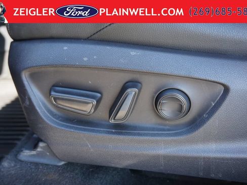 Used 2024 Toyota bZ4X FWD image 20