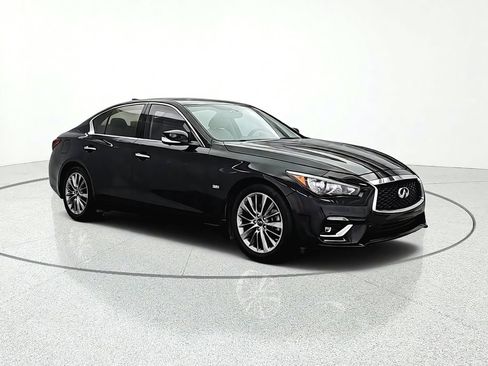 Used 2020 INFINITI Q50 Luxe w/ Essential Package (3.0T Luxe) AWD/4WD image 9