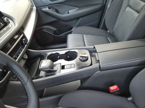 New 2026 Nissan Rogue SV image 24