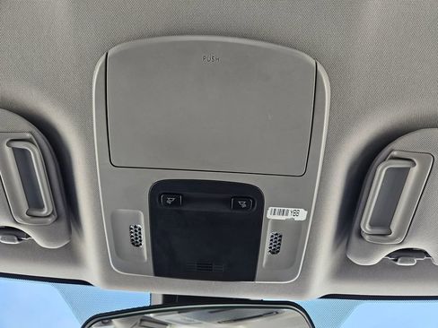 Used 2024 Toyota Camry SE FWD image 19
