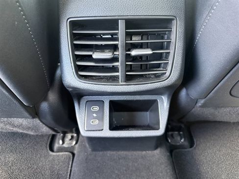 Used 2024 Kia Seltos EX AWD/4WD image 21