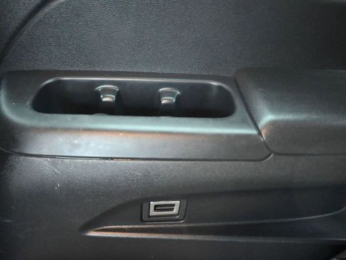 Used 2017 Honda Pilot LX image 36