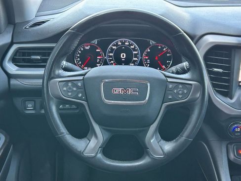 Used 2021 GMC Acadia AT4 w/ Technology Package image 15