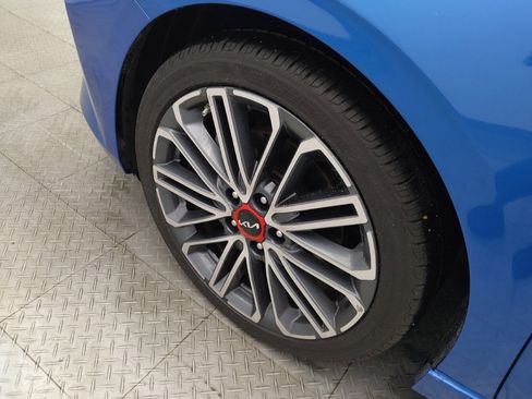 Used 2024 Kia Forte GT FWD image 31