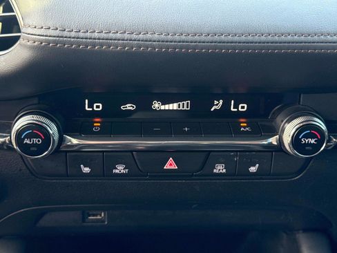 Used 2019 MAZDA MAZDA3 Sedan w/ Premium Package image 21