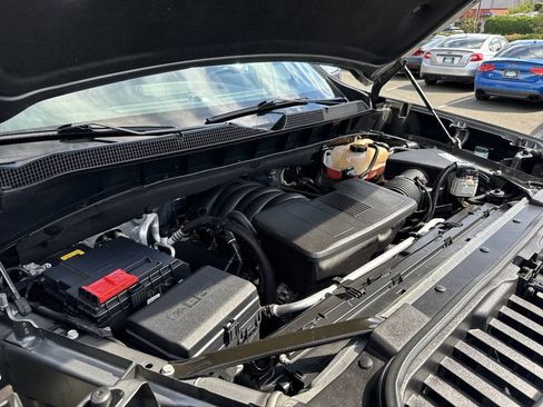 Used 2019 Chevrolet Silverado 1500 LT w/ All-Star Edition AWD/4WD image 16
