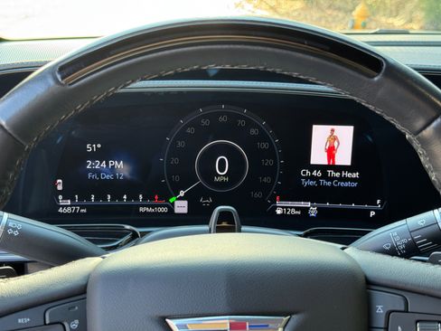 Used 2023 Cadillac Escalade ESV Sport w/ Touring Package image 31