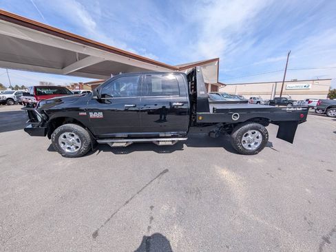 Used 2015 RAM 2500 SLT w/ Luxury Group AWD/4WD image 4