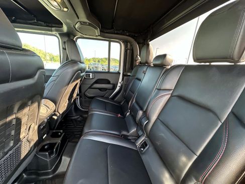 Certified 2020 Jeep Gladiator Rubicon image 15