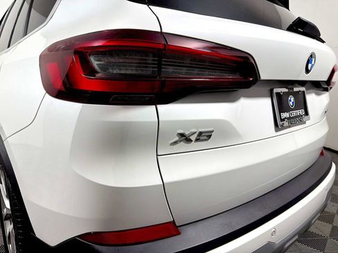 Certified 2023 BMW X5 xDrive40i w/ Premium Package image 28