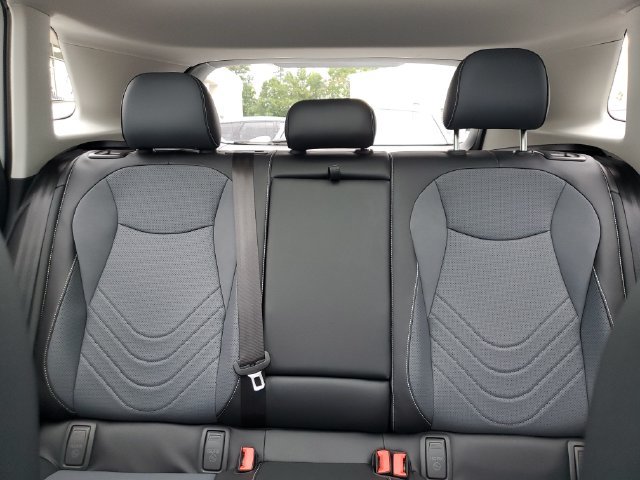 Certified 2026 Volkswagen Tiguan SE FWD image 11