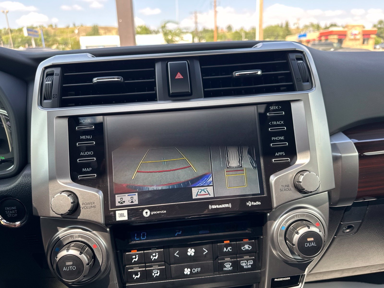 Used 2022 Toyota 4Runner Limited AWD/4WD image 63