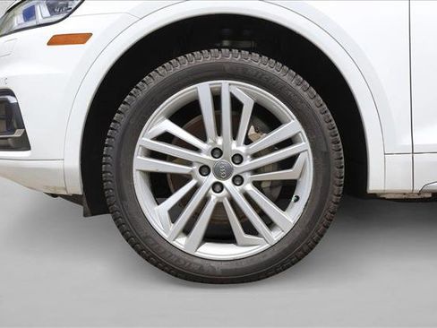 Used 2018 Audi Q5 Prestige w/ Prestige Package AWD/4WD image 9