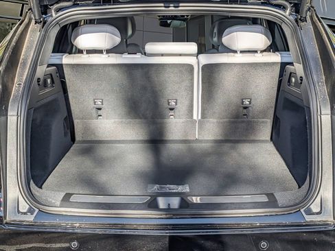 New 2026 Cadillac Lyriq Sport image 15