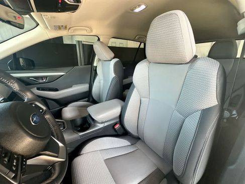 Certified 2025 Subaru Outback Premium AWD/4WD image 14