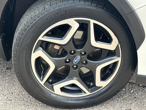 Used 2019 Subaru Crosstrek 2.0i Limited w/ Moonroof Package w/Navigation image 28